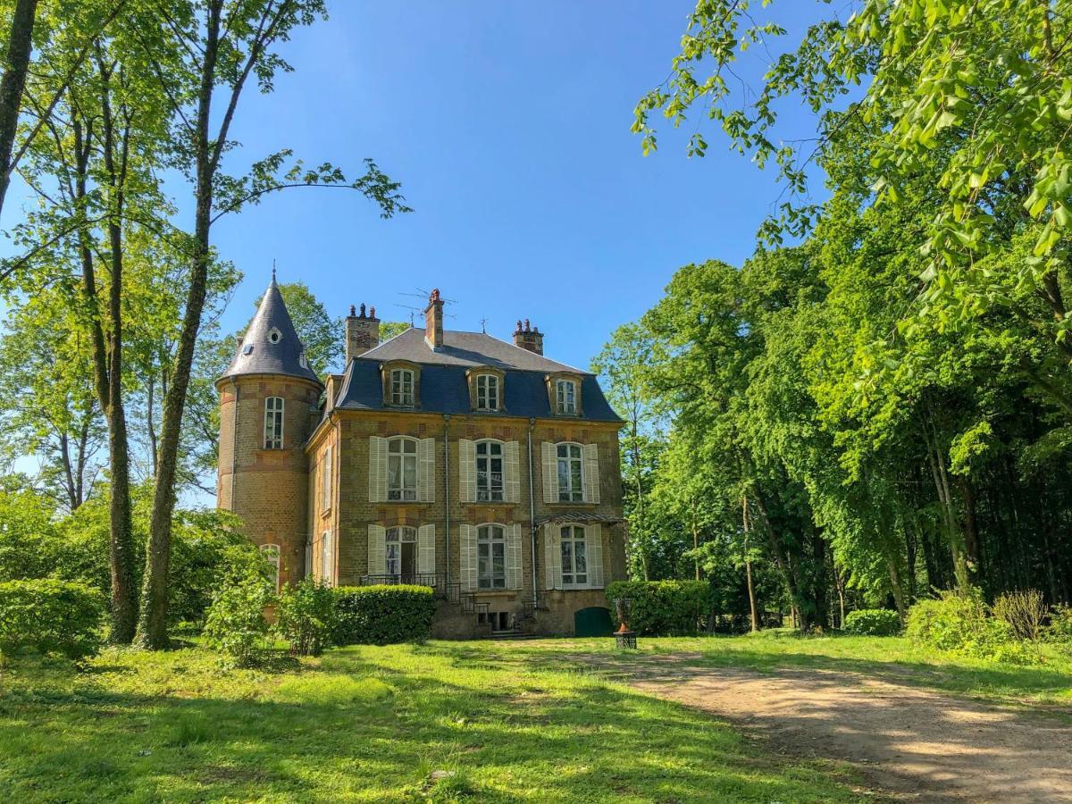 Private Castle With Park - Chateau Guillermo La Moncelle Екстер'єр фото