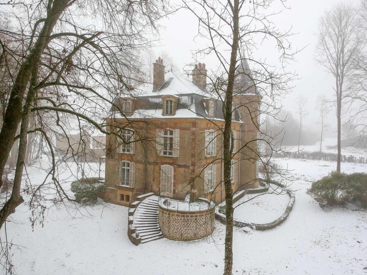 Private Castle With Park - Chateau Guillermo La Moncelle Екстер'єр фото